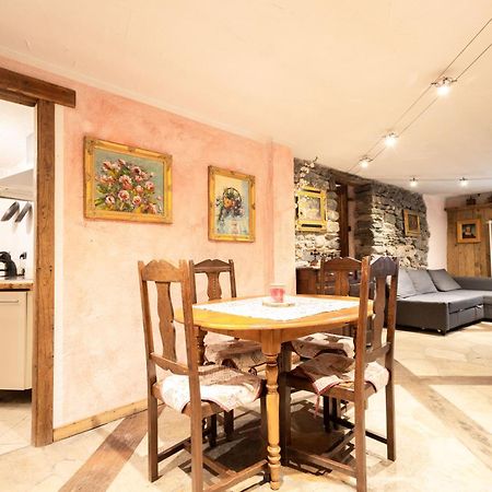 Art Maison Cogne Eksteriør billede